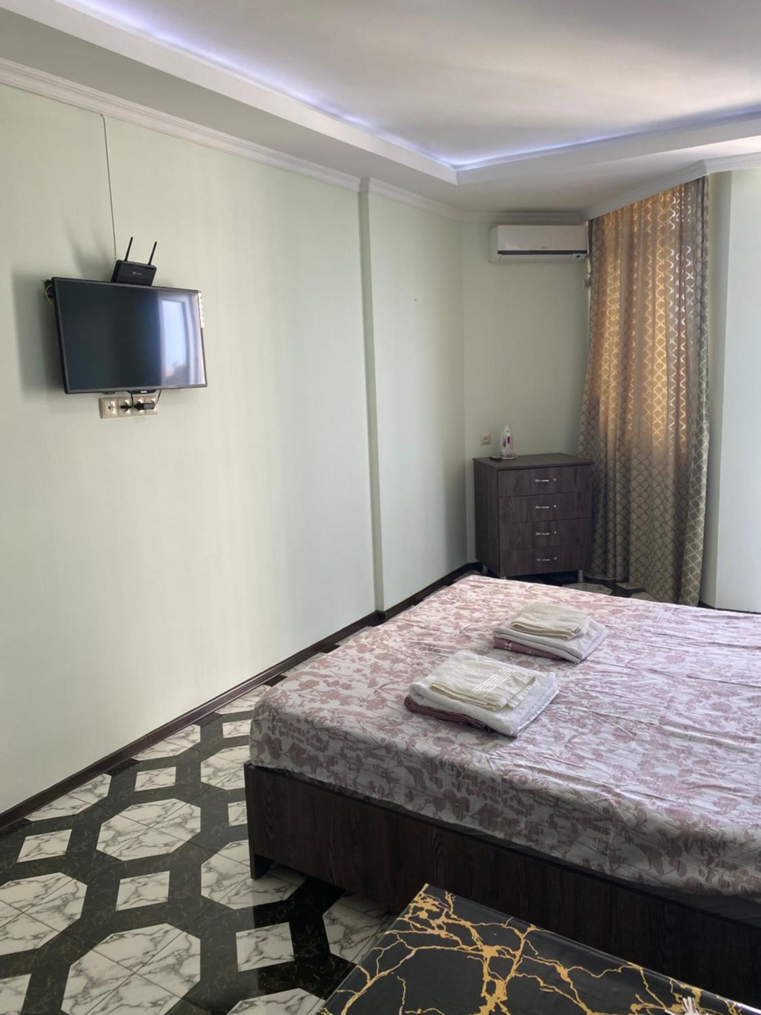 Apartment Maho Batumi Exterior foto